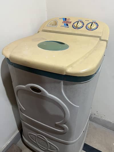 Washing and spinner machine