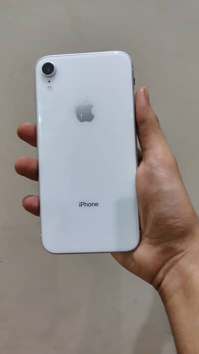 iPhone XR 64GB | Factory Unlocked | Non PTA | Good Condition