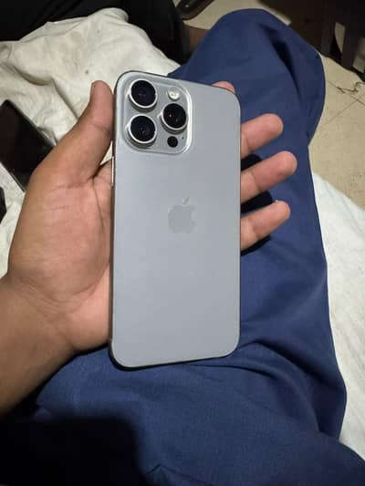 Apple iPhone 15 Pro Max