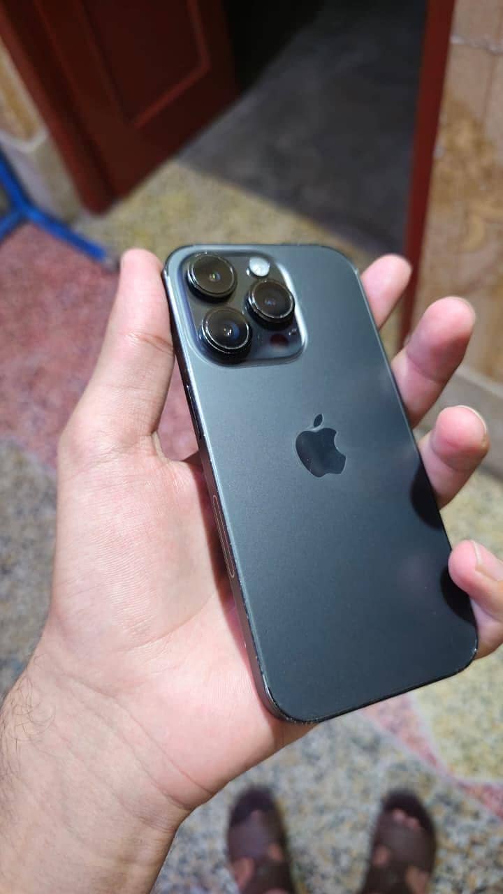 Apple iPhone 14 Pro 6