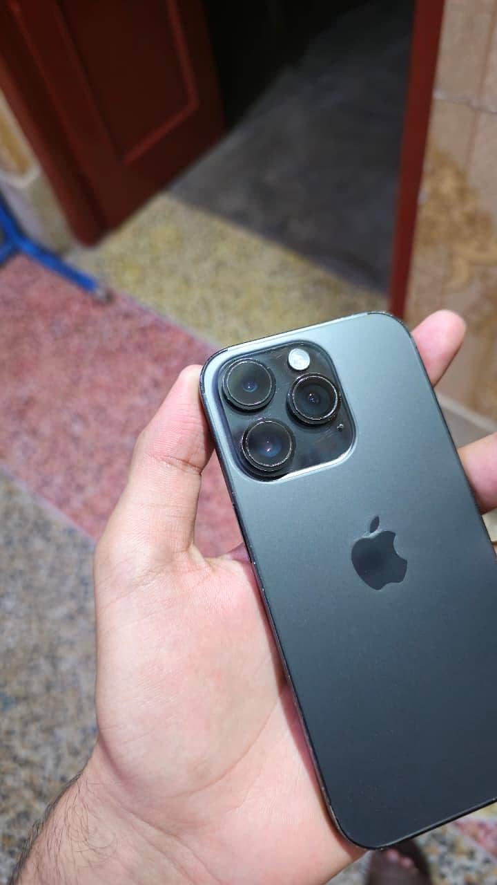 Apple iPhone 14 Pro 9