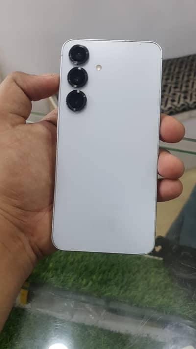 Samsung Mobile S25