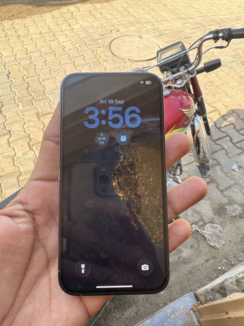 Apple iPhone 13 Pro 5