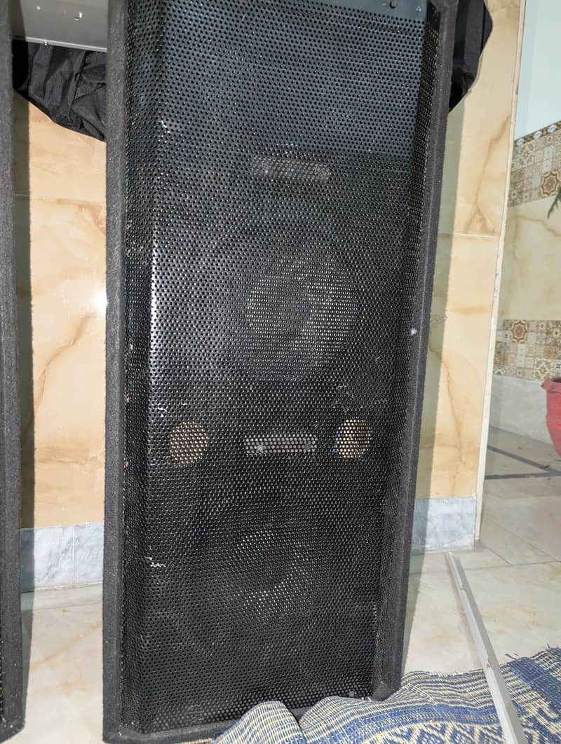 JBL SPEAKER 1