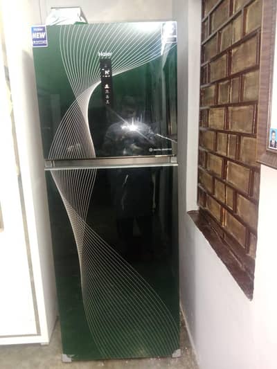 Haier New fridge 2 month us