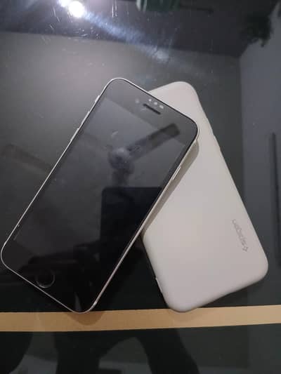 IPhone SE3 Non Pta ,64 gb