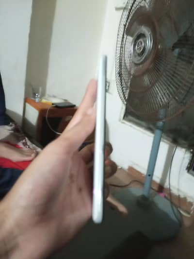 Samsung Mobile A70
