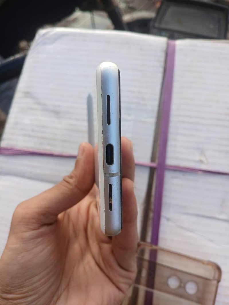 Google Pixel 7 6