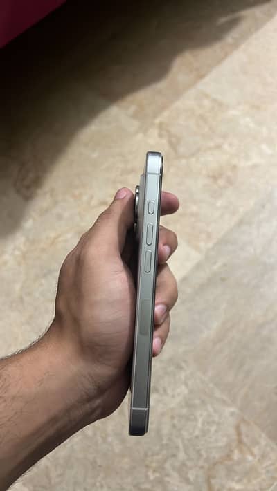 Apple iPhone 16 Pro Jv 128 gb