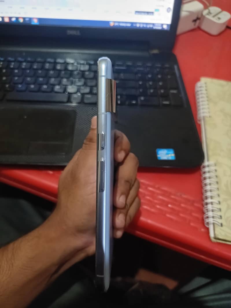 Google Pixel 8 Pro 4