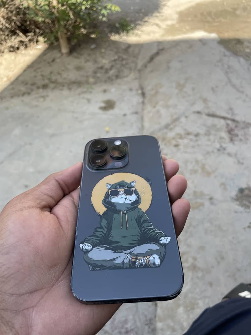 Apple iPhone 14 Pro 0