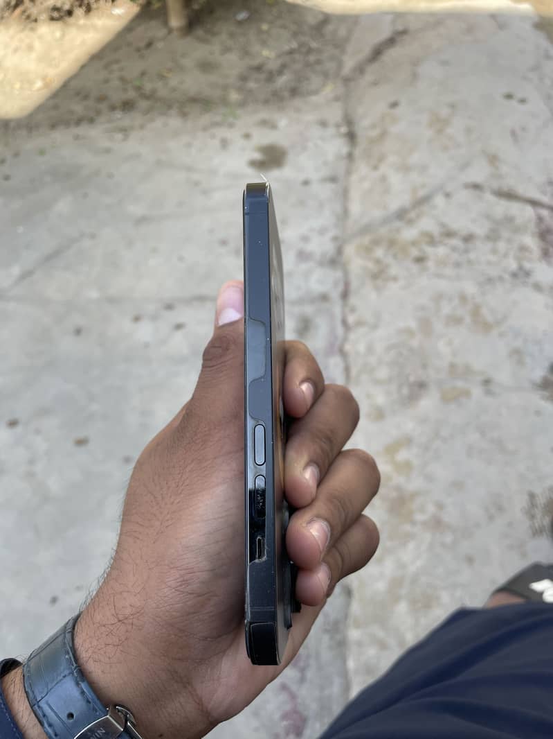 Apple iPhone 14 Pro 5