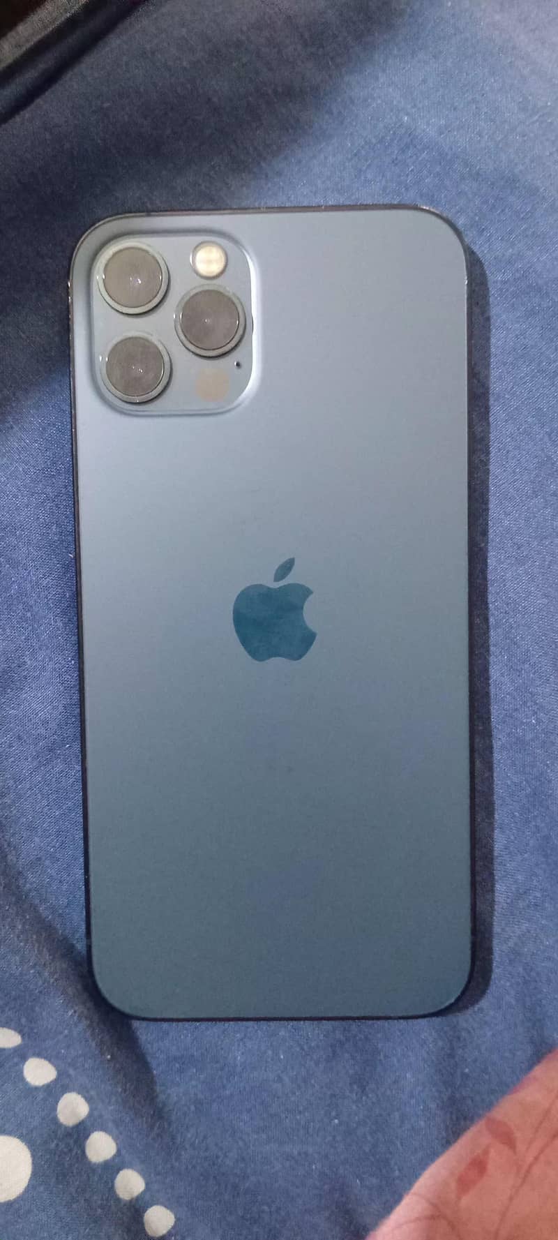 Apple iPhone 12 Pro 1