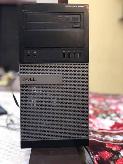 Gaming PC with all accessories