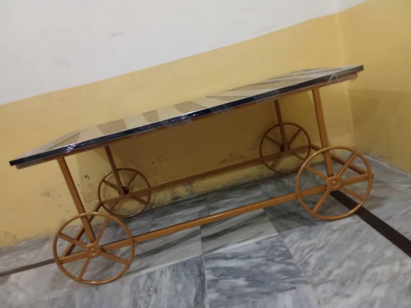 Center Table (Wheel) 0