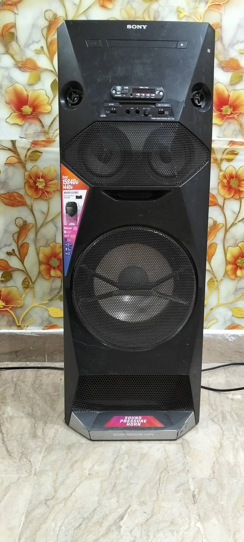 Sony Bluetooth speaker 0