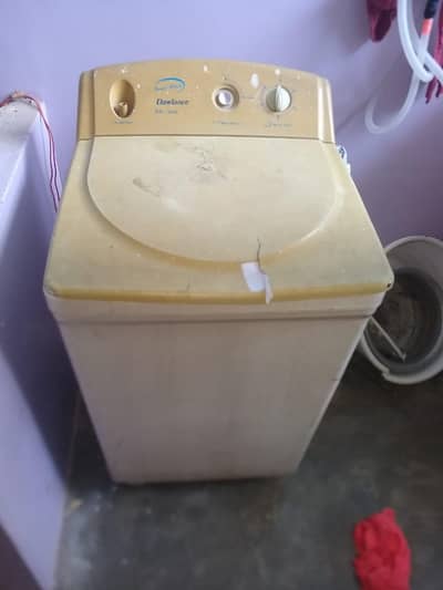 Dawlance  . DW- 5100  washing machine.