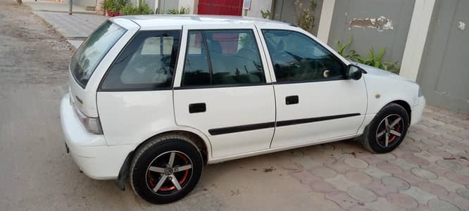 Suzuki Cultus VXR 2011, AC