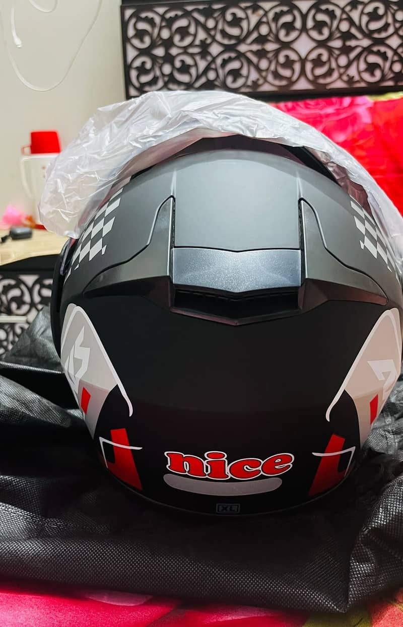 Double step full helmet 3