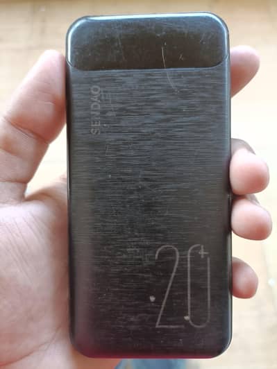 10,000 mAh Power Bank – Black | All Phones Supported