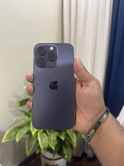 Apple iPhone 14 Pro