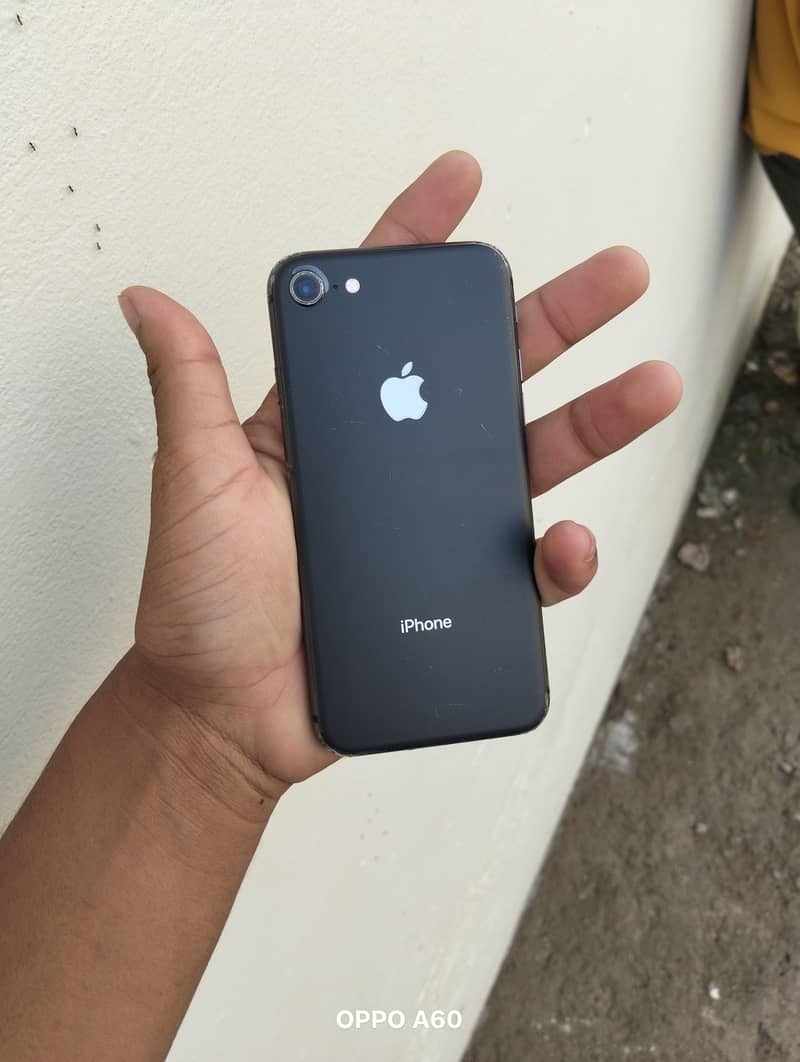 Apple iPhone 8 2