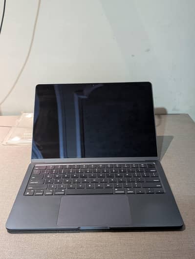 MacBook Air M3 (13-inch, 2024) 16GB / 512GB Midnight Blue