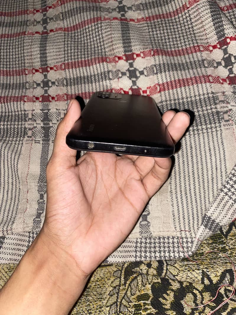 Redmi A2+ 3