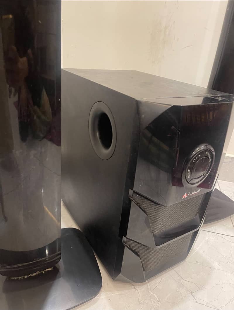 Sound bar audionic 0