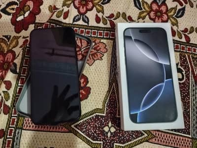 Apple iPhone 16 Pro Max