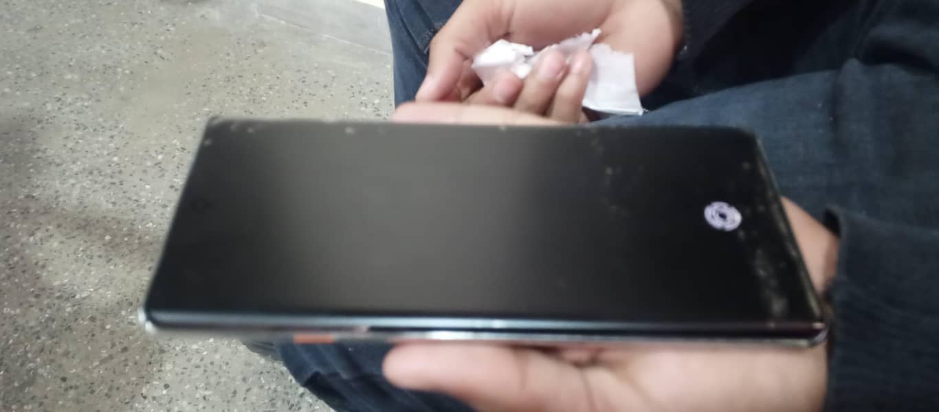 Tecno CAMON 40 Pro 1