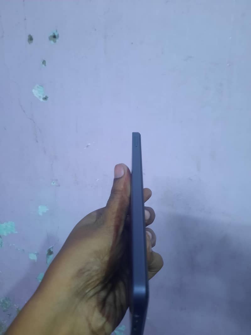 Realme 4