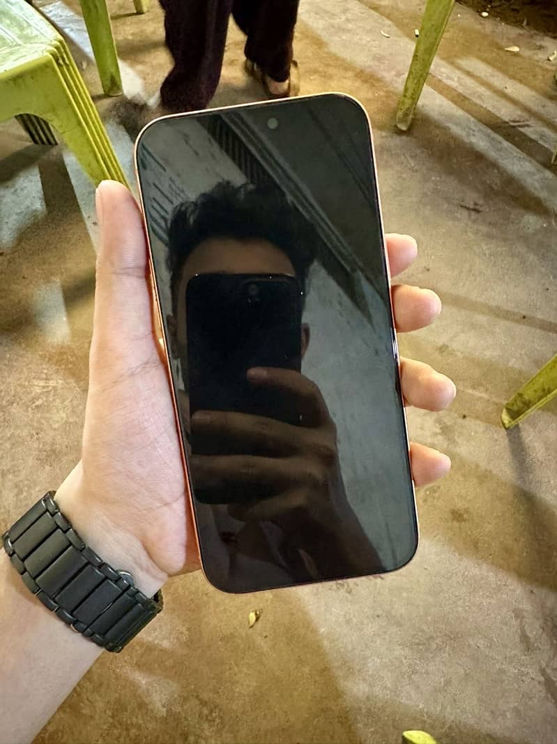 Apple iPhone 17 Pro Max 1