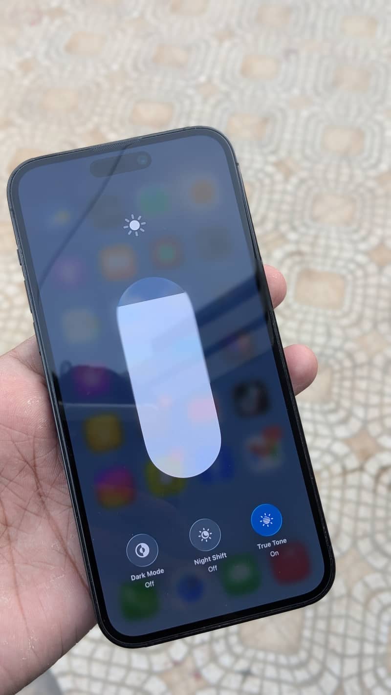 Apple iPhone 14 Pro Max 6