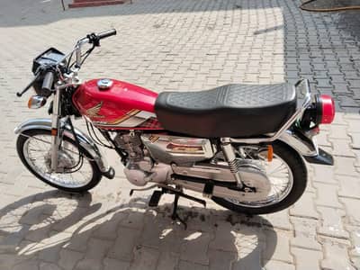 Honda CG125 Special Edition