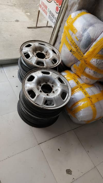 Prado 2005 gxl Original Rims