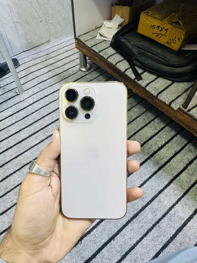 Apple iPhone 13 Pro