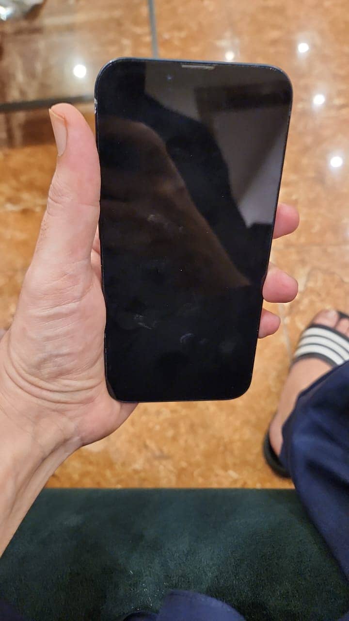 Apple iPhone 14 0