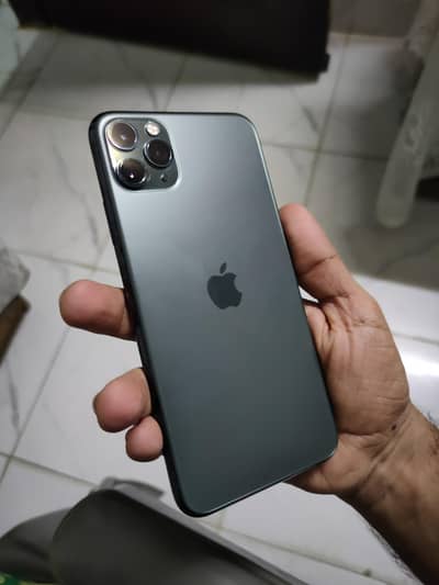 Apple iPhone 11 Pro Max with box
