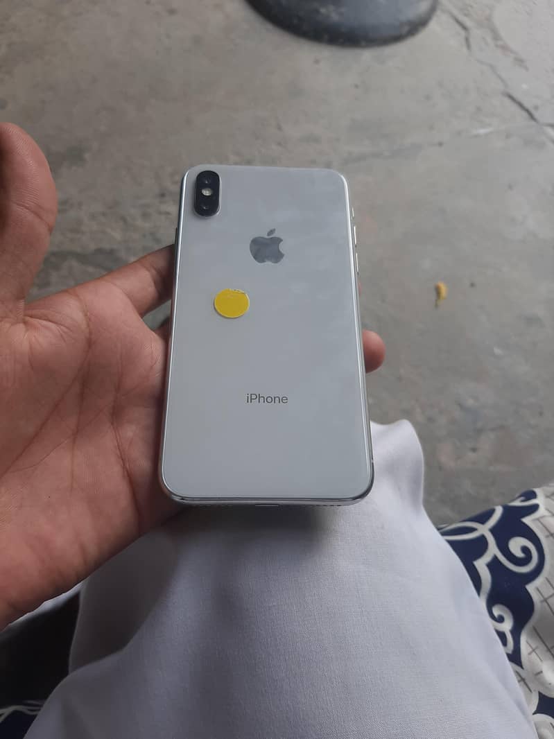 Apple iPhone X 3