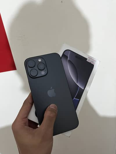 Apple iPhone 16 Pro Max