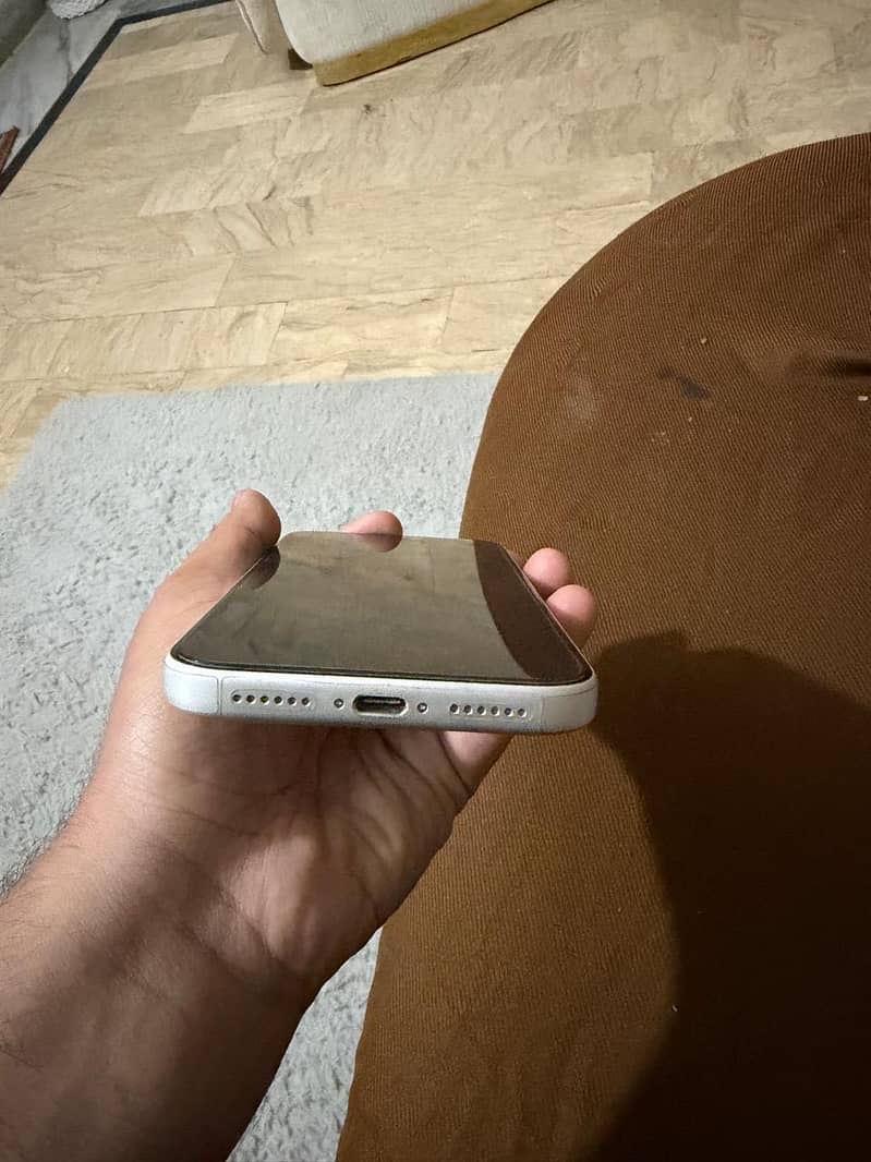 Apple iPhone 17 Pro Max 0