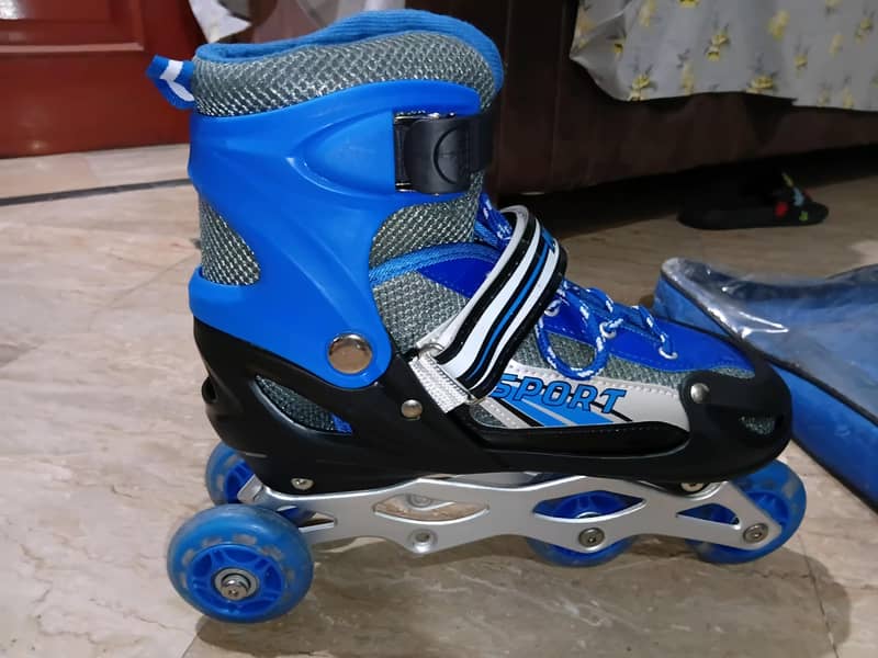 Roller skates 3