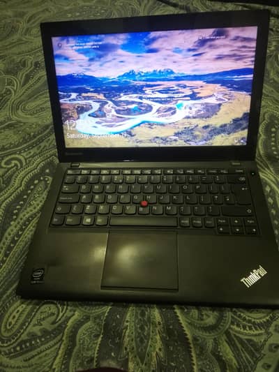 lenovo 4th Generation 4GB RAM 256GB SSD +128GB Storage Excellent