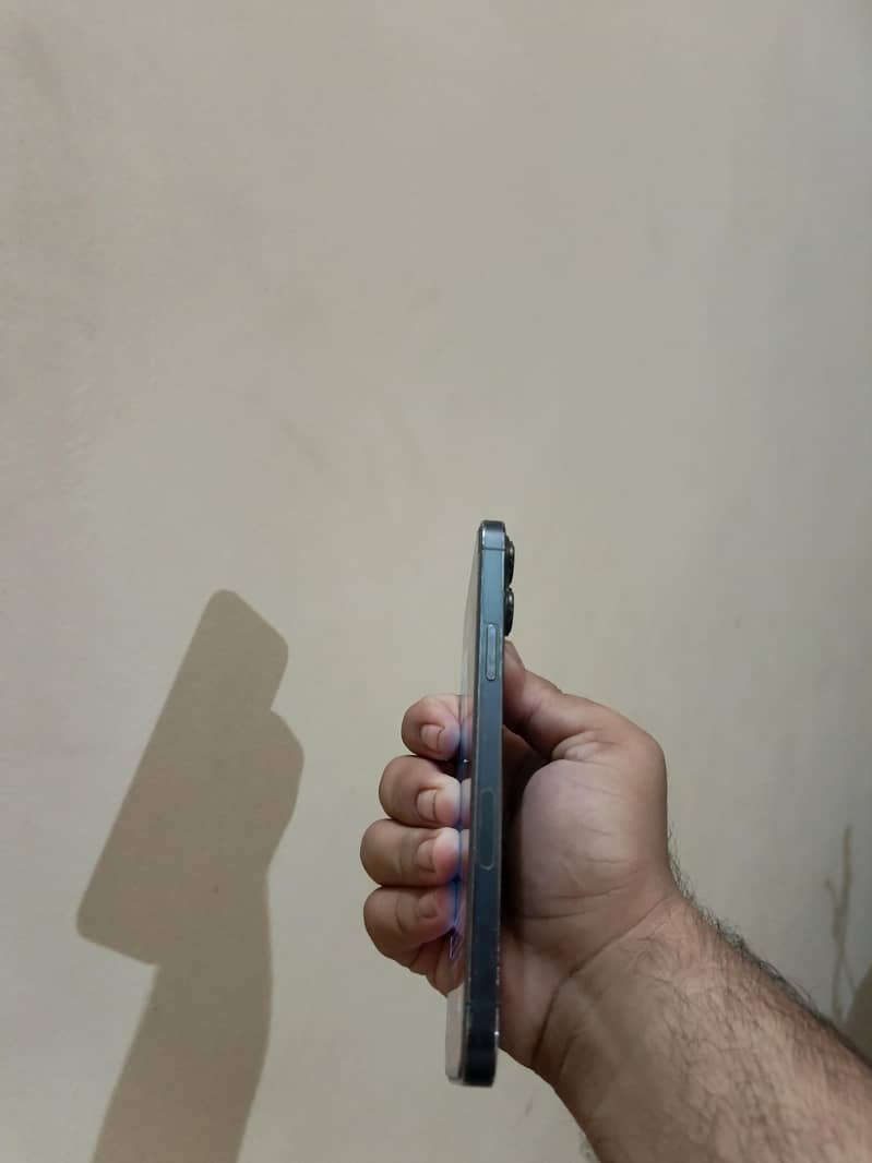Apple iPhone 13 Pro Max gv 3