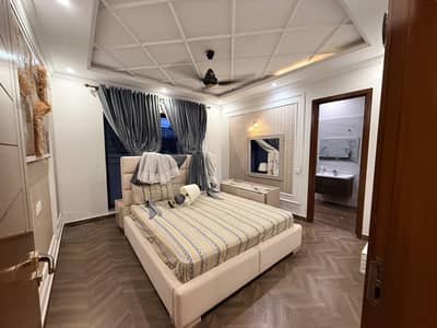 10 MARLA FULLY FURNISHED HOUSE WITH FULL BASEMENT AVAILABLE FOR SALE IN DHA PHASE 6.