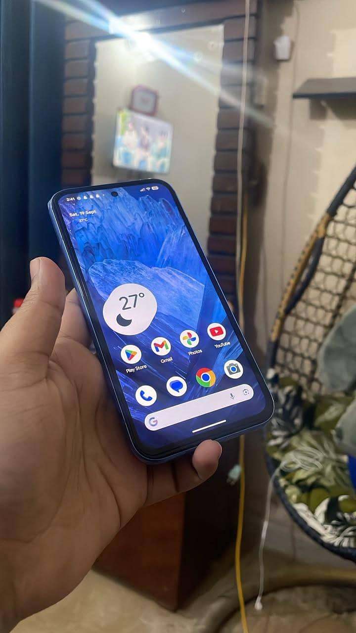 Google Pixel 8a 1