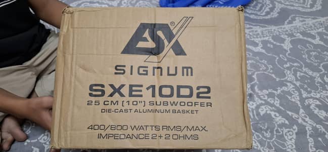 SIGNUM SXE 10D2 SUBWOOFER ORIGINAL AND NEW