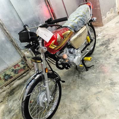Honda 125 self gold