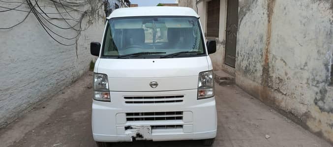 Nissan Clipper 2014